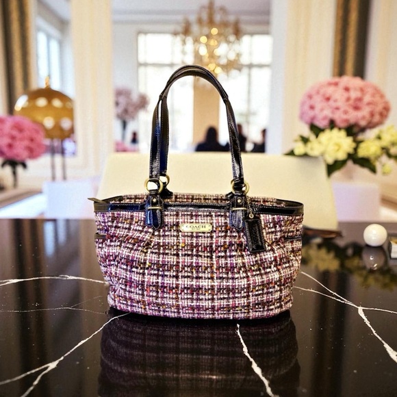 COACH Galaxy Tweed Gallery Tote – Black/Pink - Picture 1 of 8